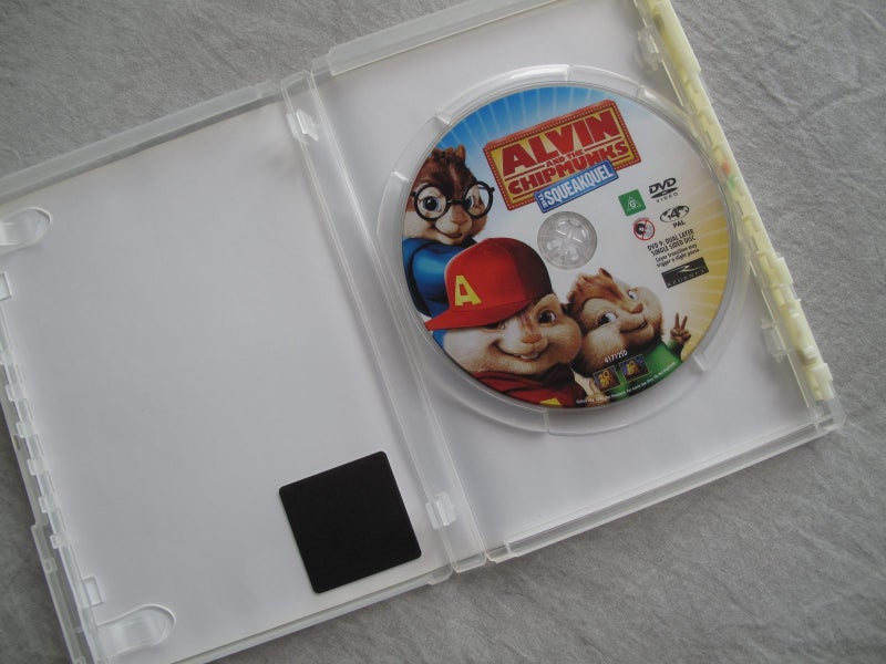 Alvin and the Chipmunks - The Squeakquel - DVD :) Carousel 3