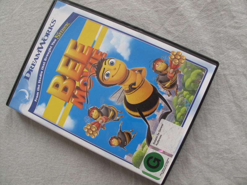 Bee Movie DVD :) Carousel 1