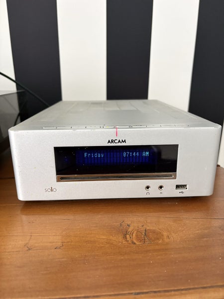 Acram Mini Solo Amp with CD Carousel 1