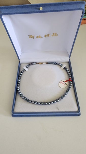 Pearl Necklace Carousel 1