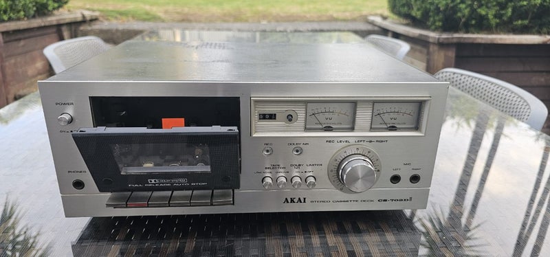 AKAI CS-702D II Cassette Recorder Player Stereo Tape Deck Carousel 2
