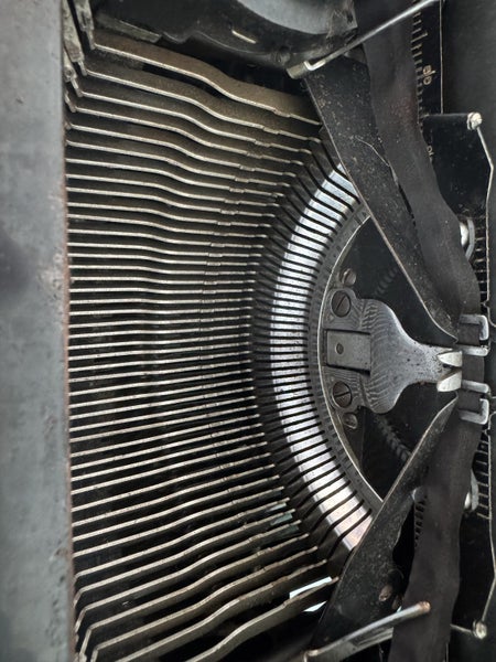 Imperial typewriter antique Carousel 2