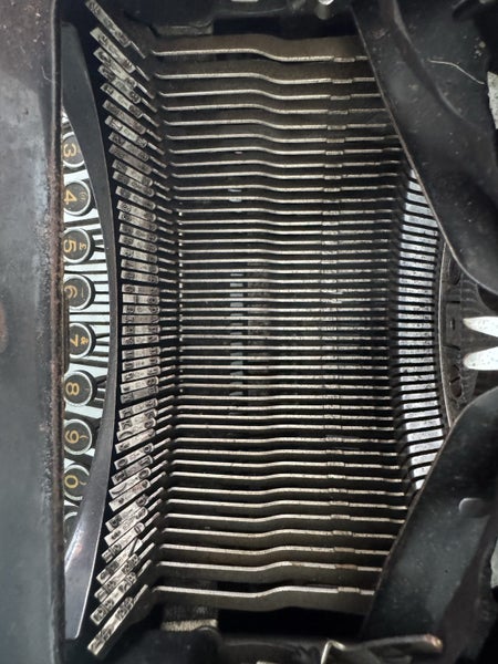 Imperial typewriter antique Carousel 3