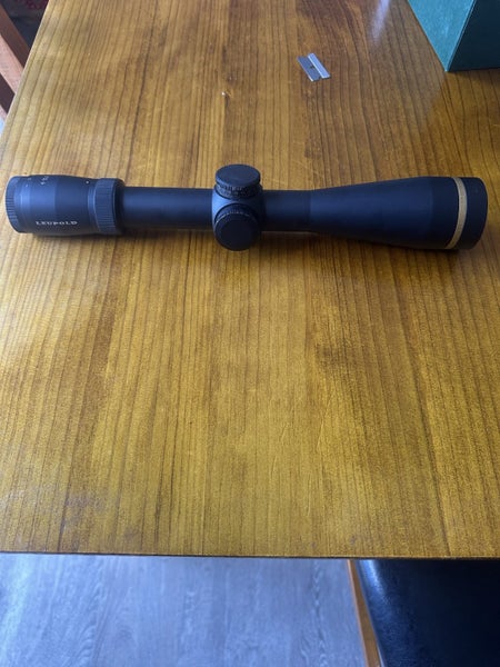 Leupold VX-6 3-18x44 Carousel 2