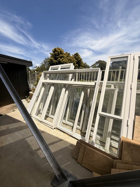 Single glazed windows Carousel 2