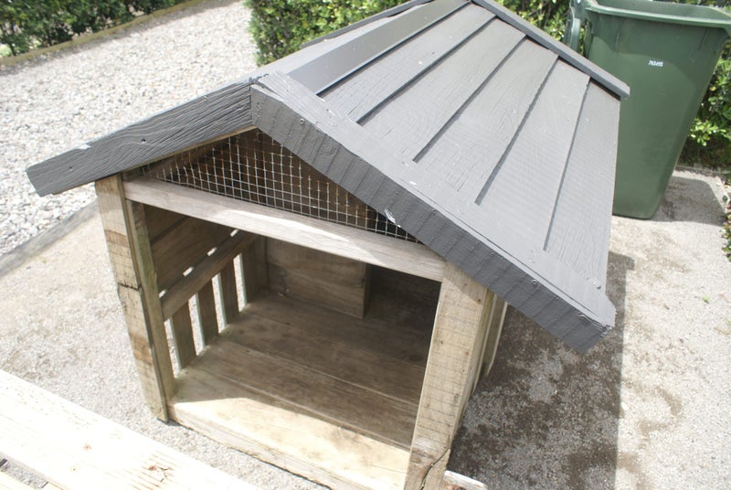 dog kennel and run Carousel 2