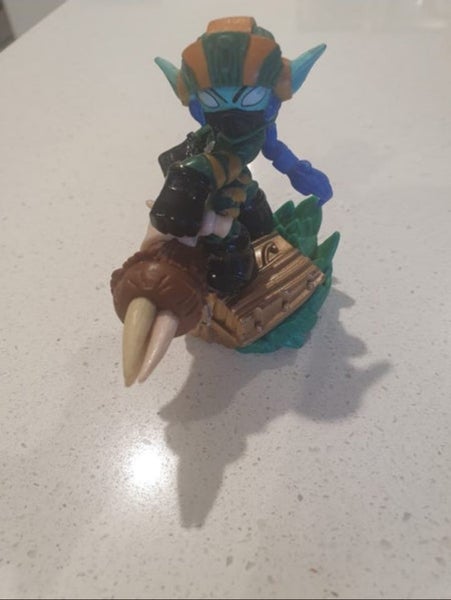 Skylanders Stealth Elf SuperChargers Carousel 1