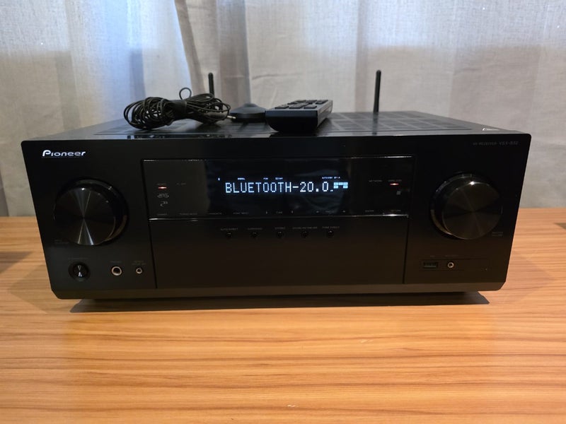 Pioneer VSX-832 AV Receiver + Remote & Mic Carousel 1