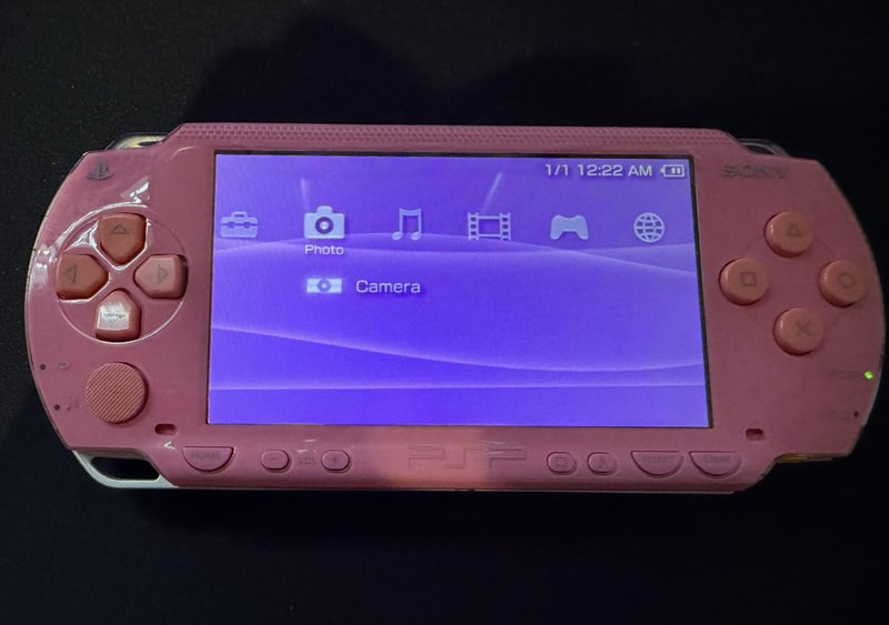 PSP-1000 (Blossom Pink) - CFW - $1 Res Carousel 1