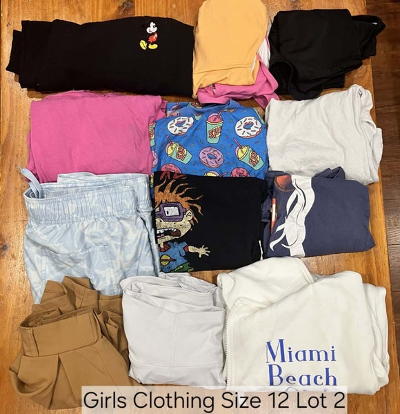 Miscellaneous Girl's Clothing - Size 12 - Lot 2 Carousel 1