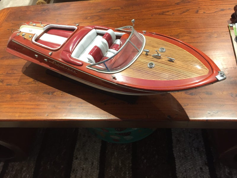 RIVA AQUARAMA - Wooden Model of a Speed Boar Carousel 1