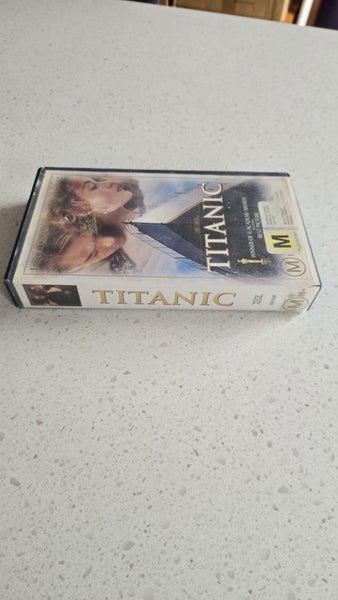 Titanic vcr video Carousel 2