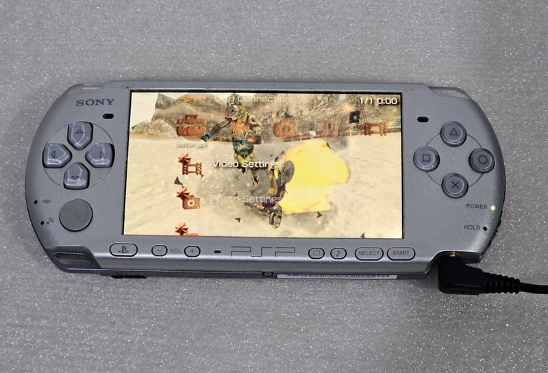 Silver Sony PSP 3002 Console Carousel 2