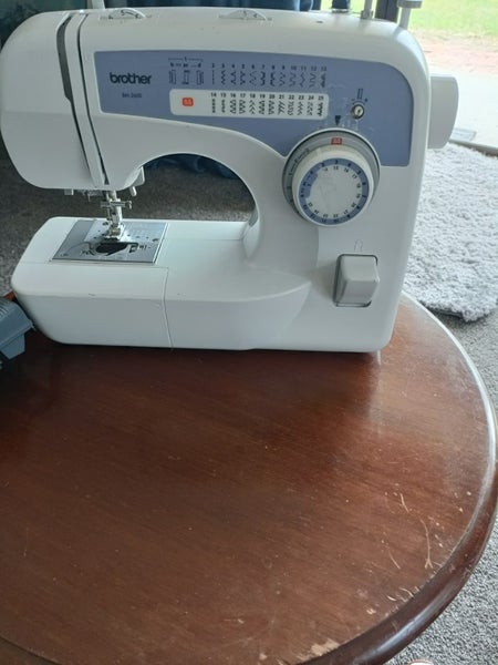 Brother BM 2600 Sewing machine Carousel 2