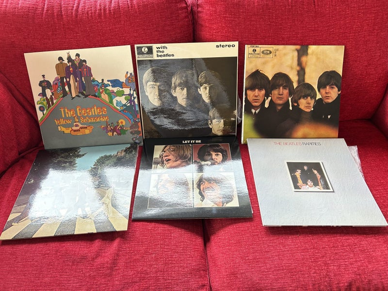 Music . Beatles Collection Carousel 1