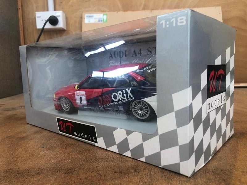 UT models Audi A4 Carousel 6