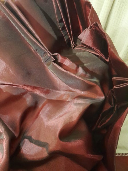 Multiple (X12) Maroon drapes REF218Bpp200A24OK Carousel 5