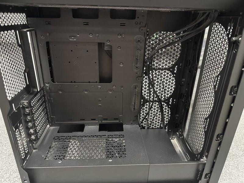 Corsair 5000D pc case Carousel 4