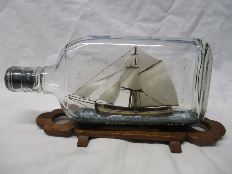 SH 1462 - Ship in a Bottle - Sailing Ship Carousel 2