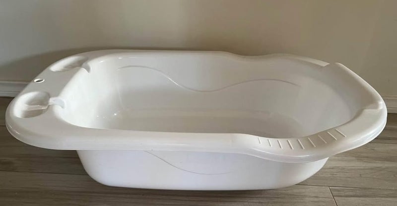Baby Bath tub - Large Carousel 1