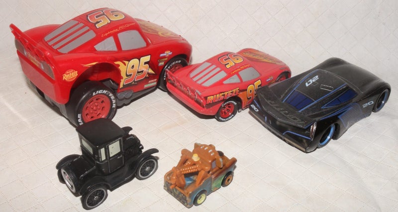 Bulk Cars Movie Vehicles Carousel 2
