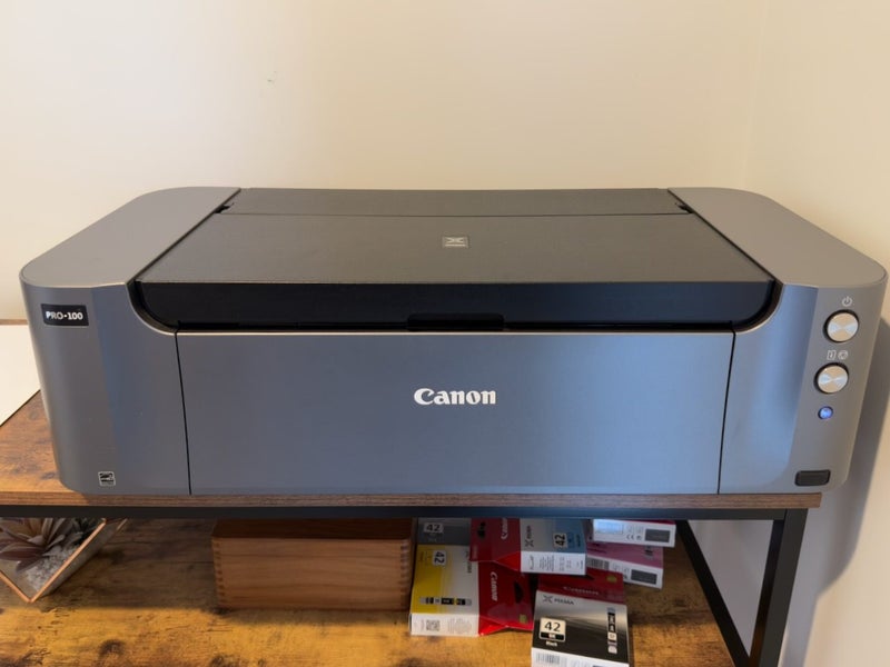 Canon Pixma Pro 100 - A3 professional printing Carousel 1