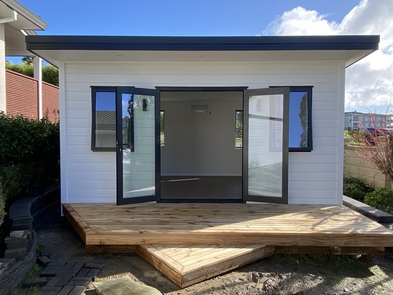 17m2 High-Spec Relocatable Office Cabin - Insulated, Double-Glazed Carousel 1