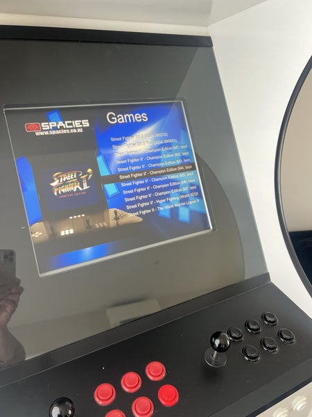 Stand up arcade console Carousel 2