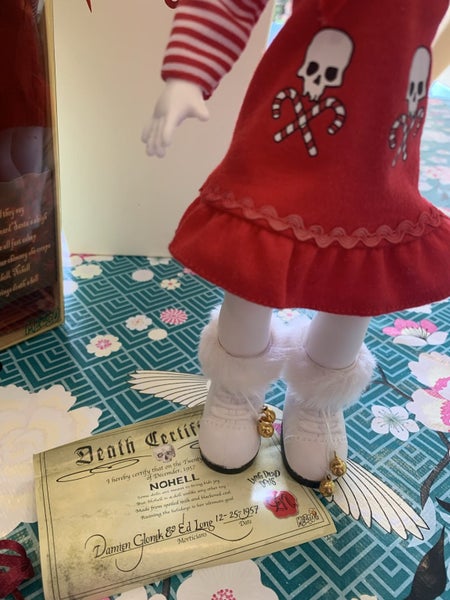 Limited Edition Living Dead Doll - Nohell Carousel 2