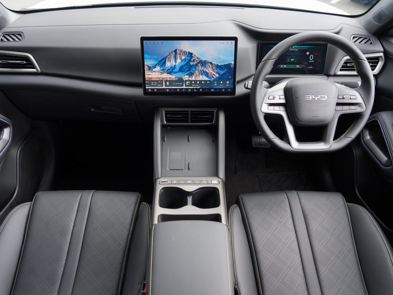 2026 BYD ATTO 2 Premium 51kWh EV 5Dr SUV, photo 3