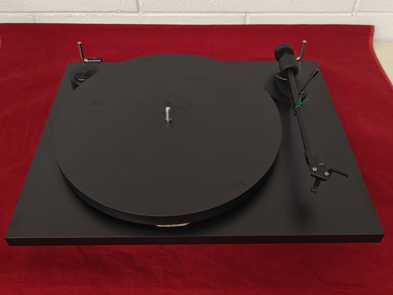 Project Primary E Phono (Black) - EX-DEMO MODEL Carousel 2