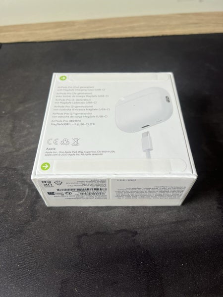 Apple AirPods Pro Carousel 4