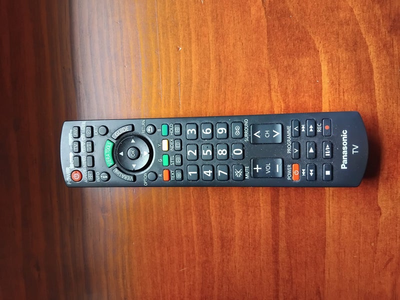 Panasonic Viera 32inch Tv Model TH-L32X20Z Carousel 3