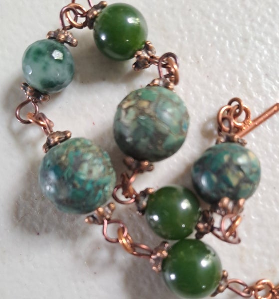Gemstone Bracelet: Greenstone/Jade Carousel 2