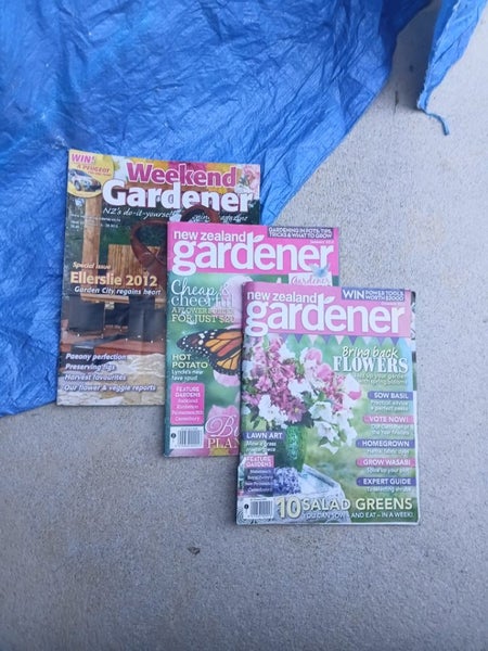 2012 New Zealand Gardener magazines Carousel 1