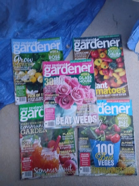 2010 New Zealand Gardener magazines Carousel 1