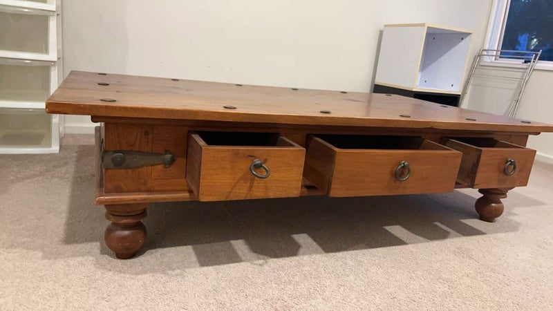 Solid wood tea table Carousel 3