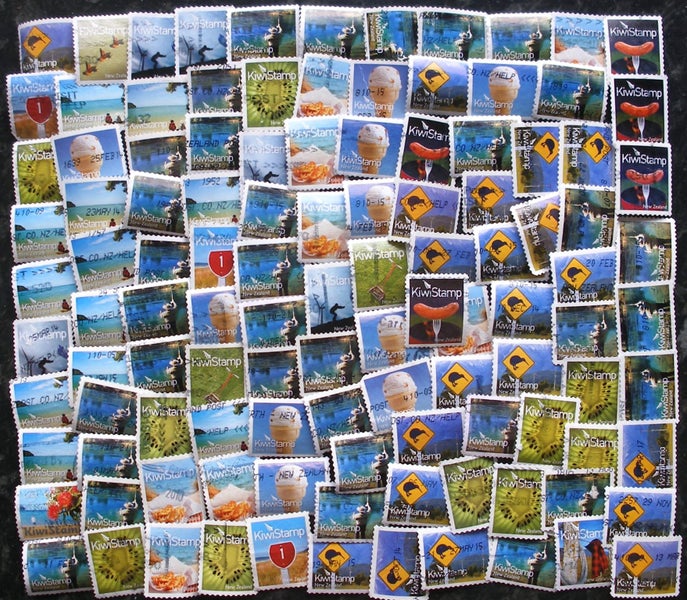 Bulk NZ stamps - $1 reserve - 2009 & 2011 kiwistamps Carousel 1