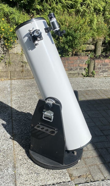 Newtonian 12" Telescope Carousel 2