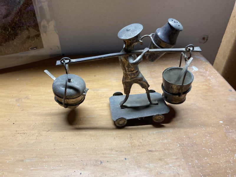 Rare antique Chinese man - spice holder Carousel 1