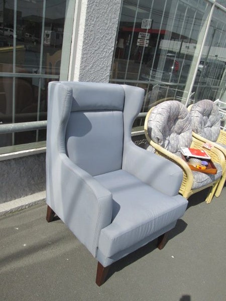 2360 QUALITY ARMCHAIR Carousel 2