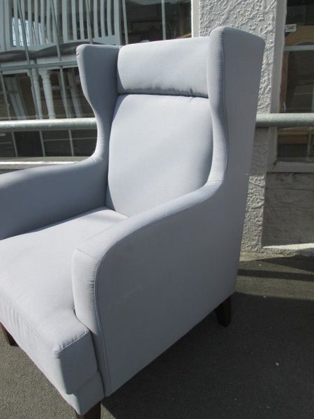 2360 QUALITY ARMCHAIR Carousel 5