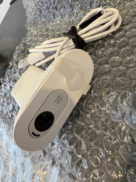 Logitech webcam - brand new Carousel 1