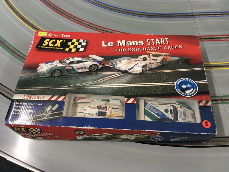 SCX Le Mans start track and cars Carousel 1