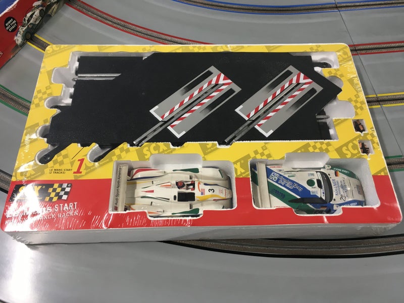 SCX Le Mans start track and cars Carousel 2