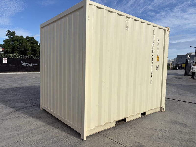 10ft Shipping container - Beige Carousel 2