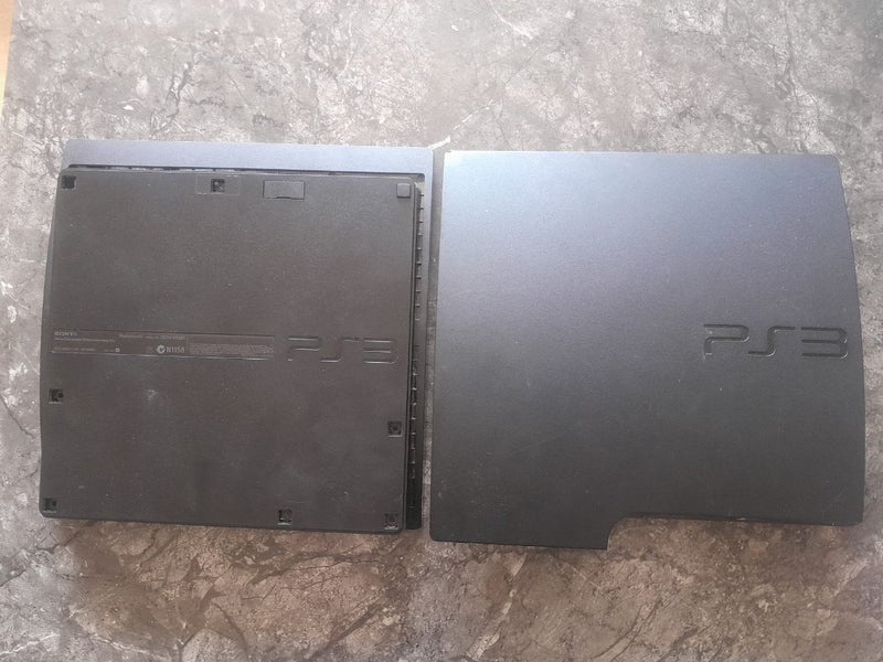 PS3 CECH 2502A Outer shell pieces Carousel 1