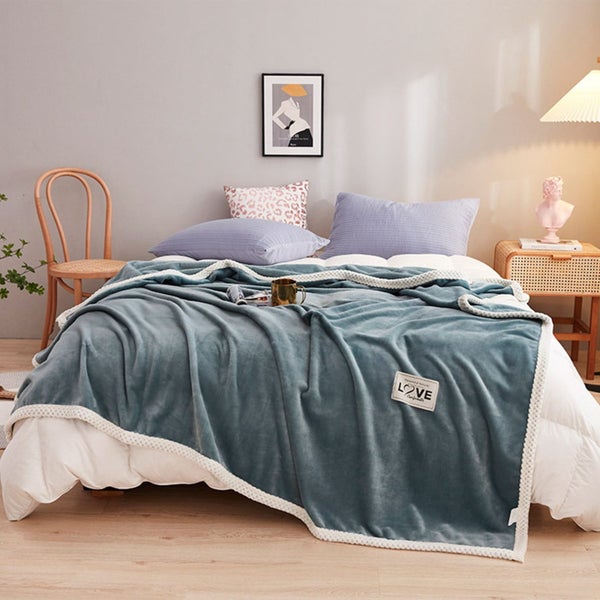 Luxury Softness Cozy Milk Flannel Velvet Blanket, Pet Cats Feeling, Nordic Mo Carousel 1