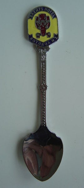 Vintage Brents Hotel Sugar Spoon Carousel 1