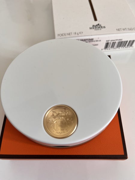 Hermes Semi-matte mineral powder Carousel 2